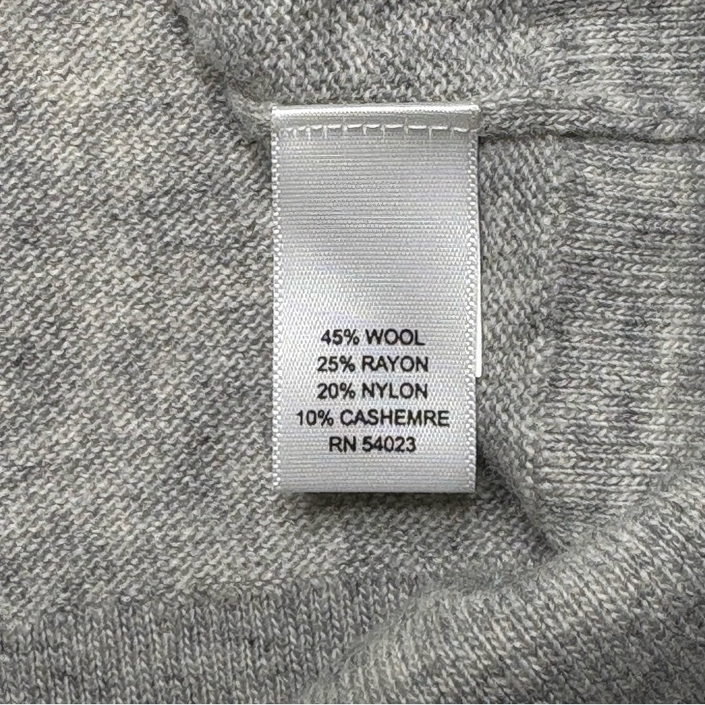 Banana Republic Luxury Cashmere Wool Blend Sweater - Picture 10 of 11